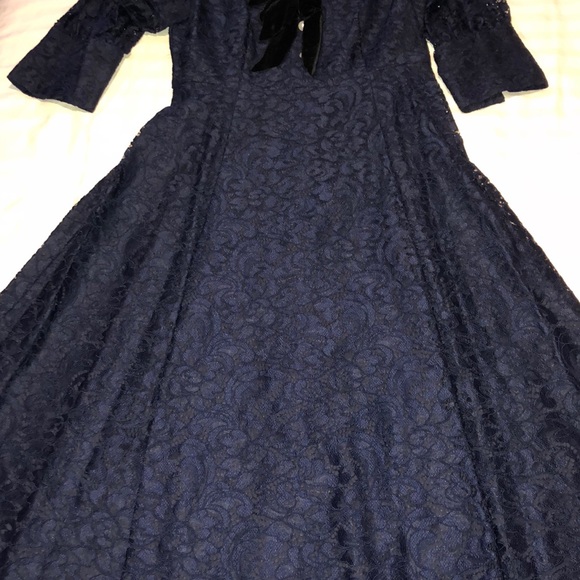 Halogen x Atlantic-Pacific Bow Lace Midi Dress - Picture 11 of 11